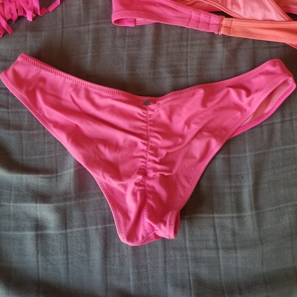 VS PINK bikini bundle - Picture 6 of 6